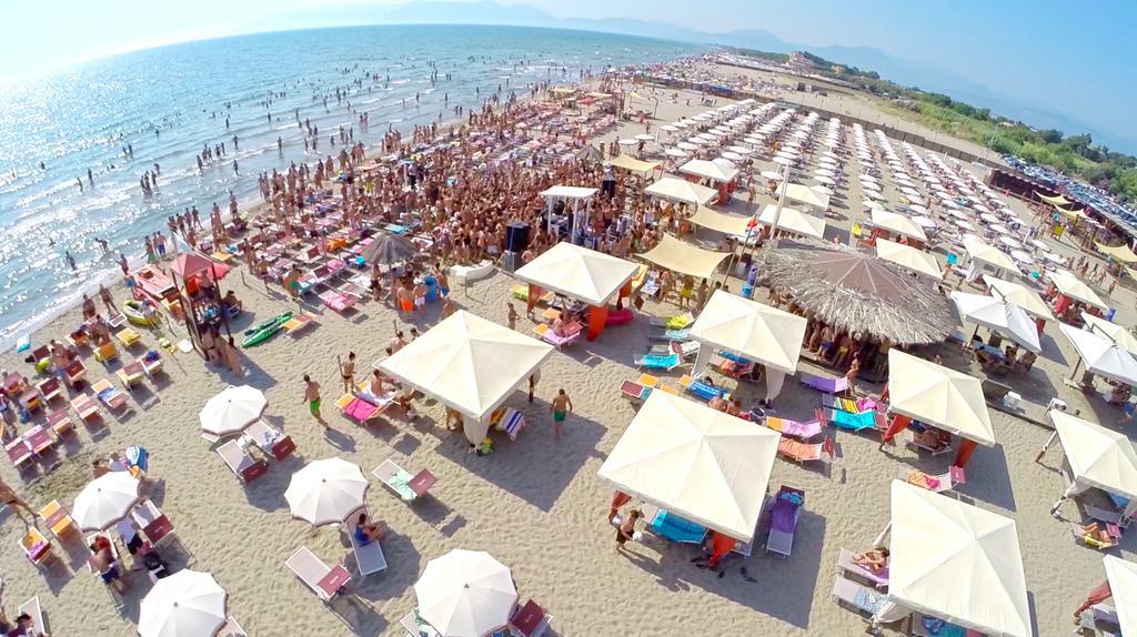 Complesso Turistico Ricettivo L'Oasi Del Golfo Di Salerno Διαμέρισμα Battipaglia Εξωτερικό φωτογραφία